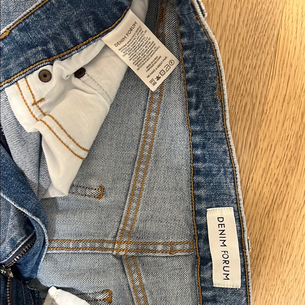 Aritzia Babaton Denim Forum Pin Up Denim Skirt Si… - image 7